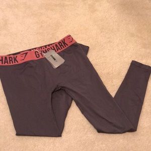 NWT Gymshark logo legging Large